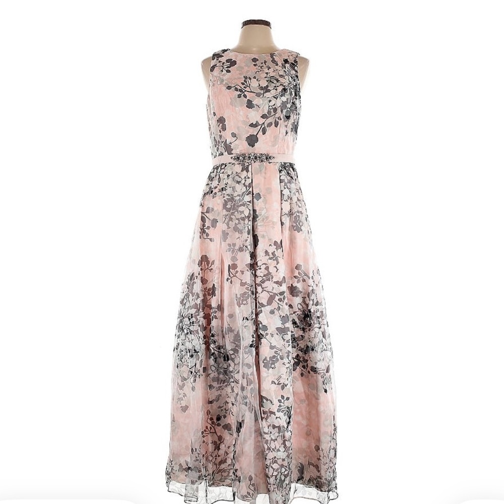 Brand New Without Tags Eliza J Embellished Organza Ballgown Size 8